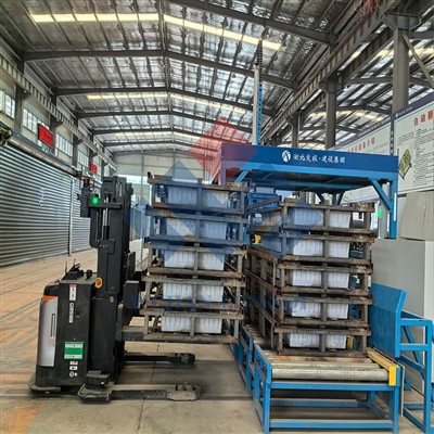 Vollautomatische Produktionslinie der Betonelemente